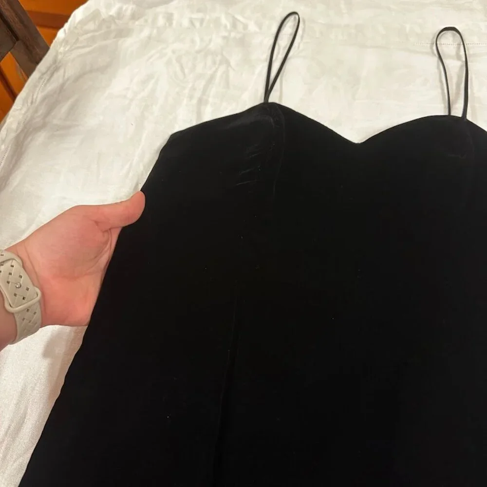 Vintage Black Velvet Slip Dress Made in USA Size M Cocktail Spaghetti Strap LBD - Picture 3 of 14